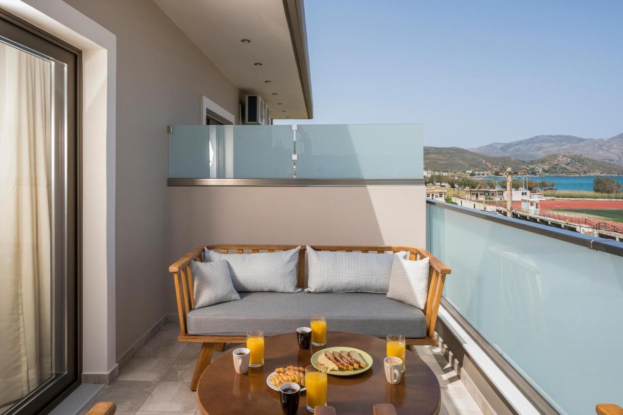 Indigo Blue Seaside Deluxe Apartments Kíssamos Esterno foto